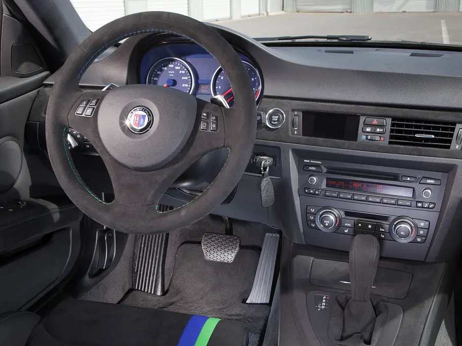 BMW Alpina B3 GT3 - Cockpit