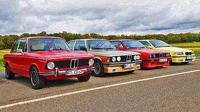 BMW 2002/BMW 3er E21/BMW 3er E30/BMW 3er E36 - Foto: Scoutsource Communications