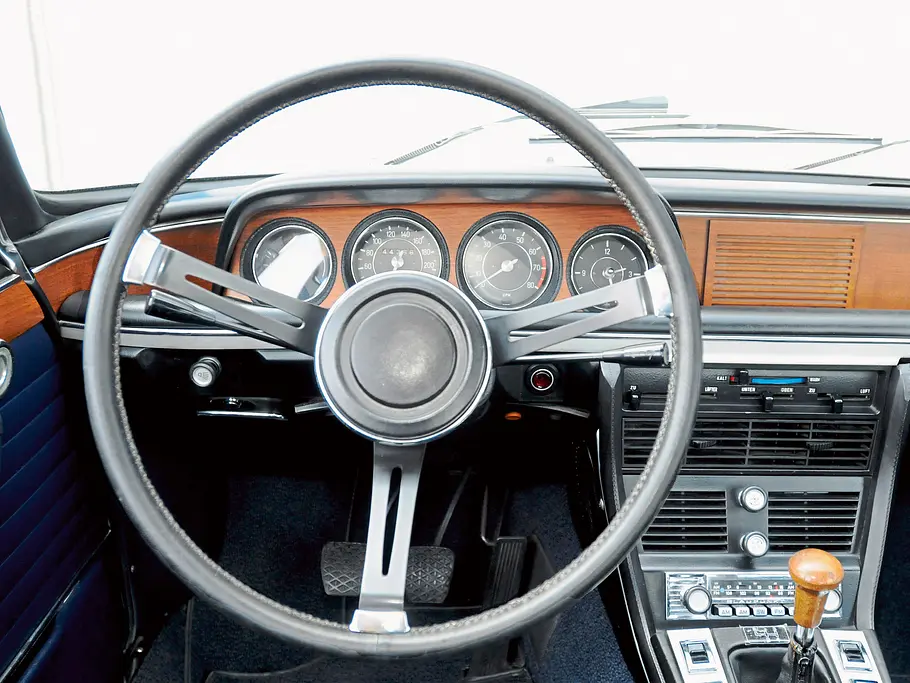 BMW 3.0 CS (E9) BMW 3.0 CS E9 Vergleich Bilder technische Daten Cockpit