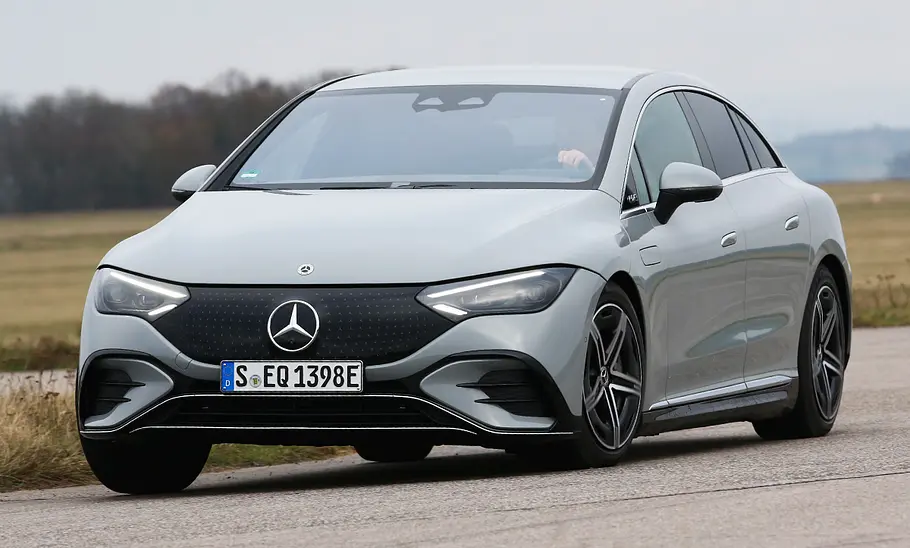 Mercedes EQE