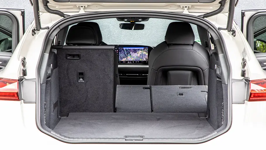 Audi A6 Avant e-tron Der Kofferraum des Audi A6 Avant e-tron.