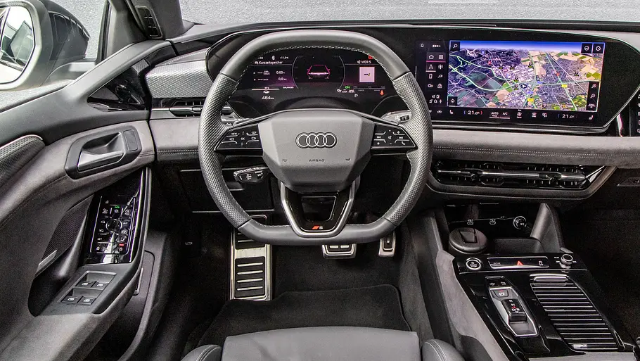 Audi A6 Avant e-tron Das Cockpit des Audi A6 Avant e-tron.