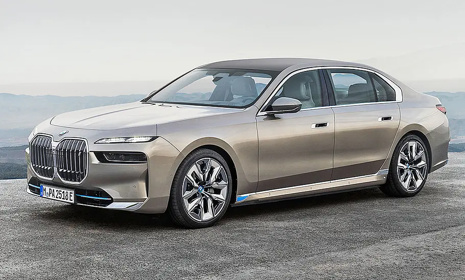 BMW i7 (2022) BMW i7 (2022)