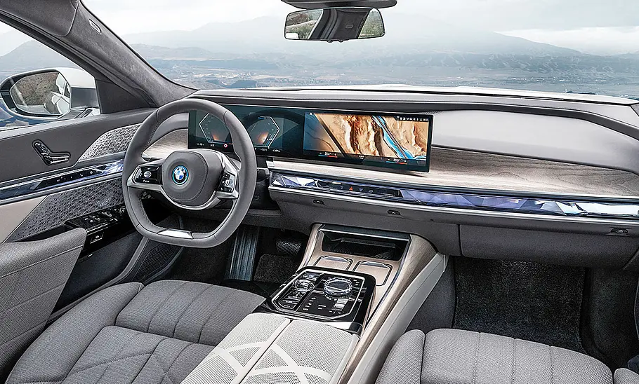 BMW i7 (2022) BMW i7 (2022)