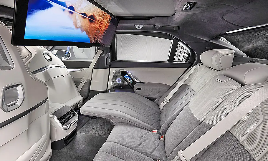 BMW i7 (2022) BMW i7 (2022)