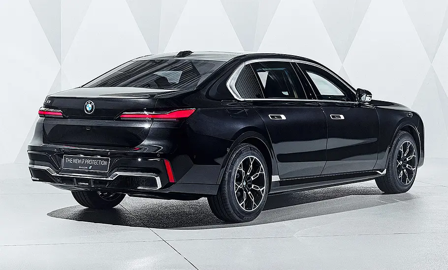 BMW i7 Protection (2023) BMW i7 Protection (2023)