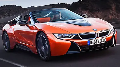 BMW i8 Roadster (2018) - Foto: BMW
