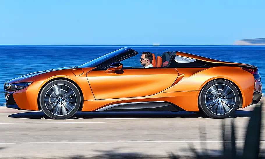 BMW i8 Roadster (2018)