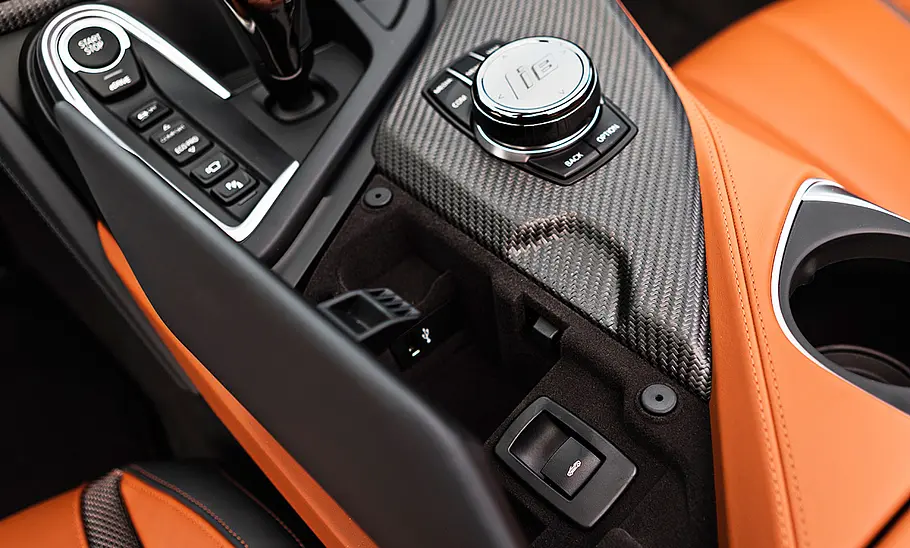 BMW i8 Roadster (2018)