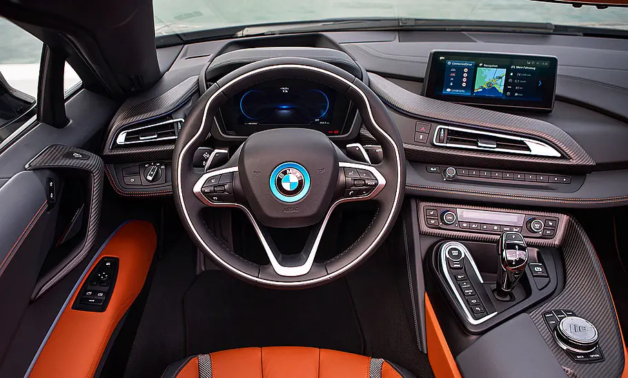 BMW i8 Roadster (2018)