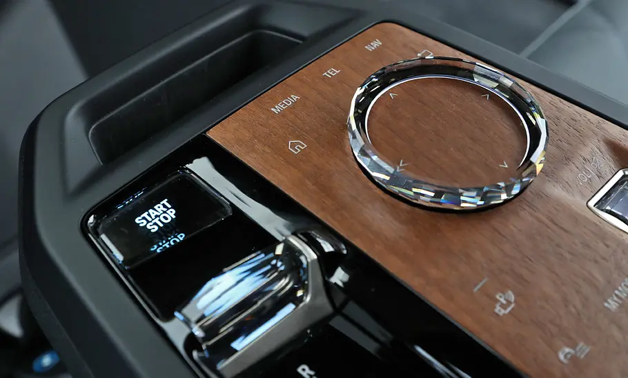 BMW iX xDrive50