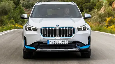 BMW iX1 (2022) - Foto: BMW