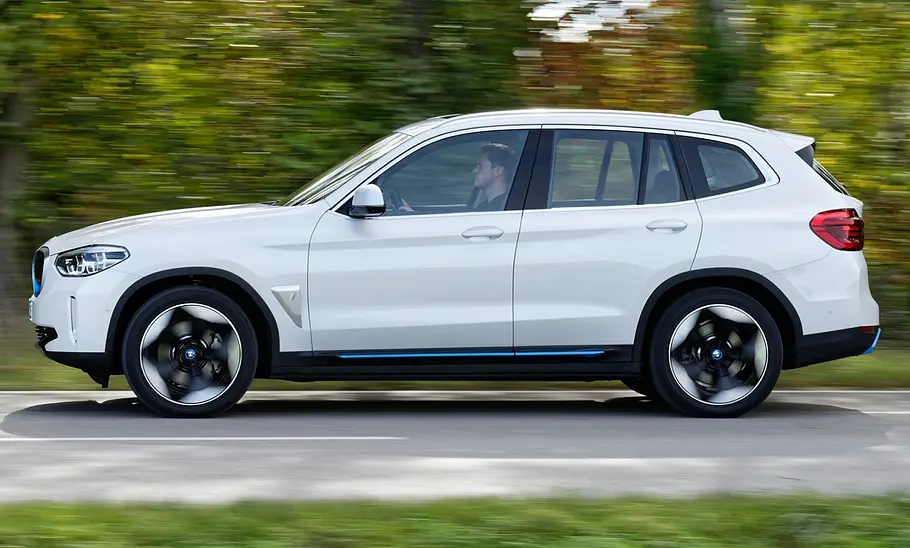 BMW iX3 (2020)