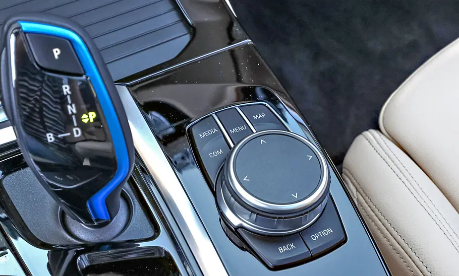 BMW iX3 BMW iX3