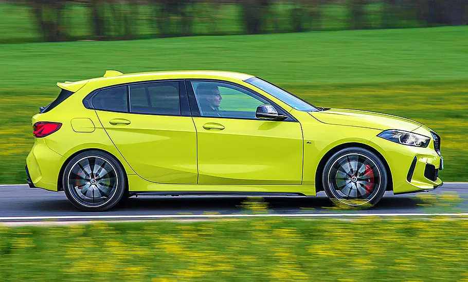 BMW M135i xDrive (2022)
