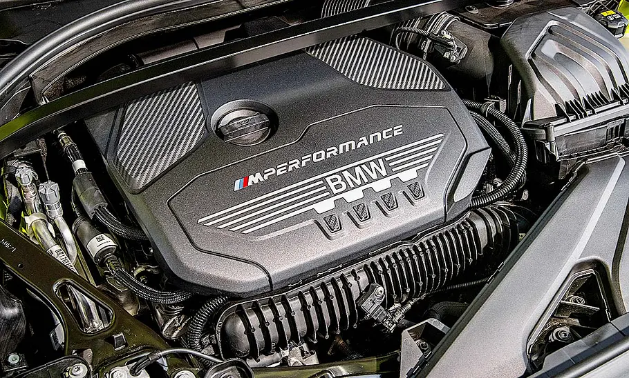 BMW M135i xDrive (2022)