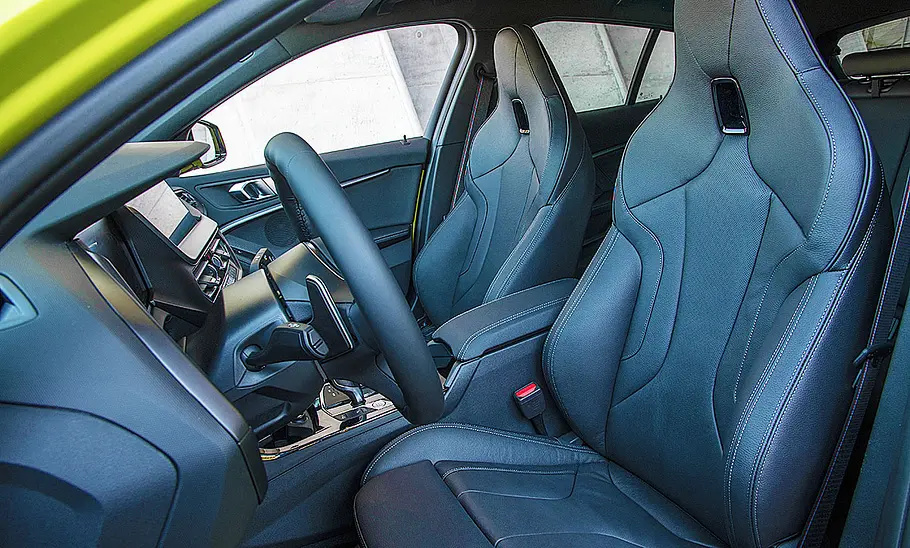BMW M135i xDrive (2022)