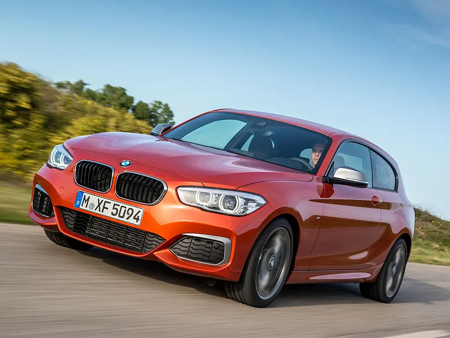 BMW M140i (2016) BMW M140i (2016)