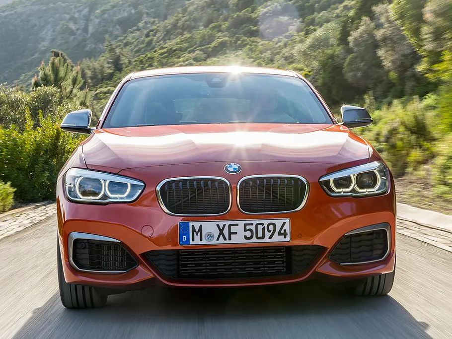 BMW M140i (2016) BMW M140i (2016)