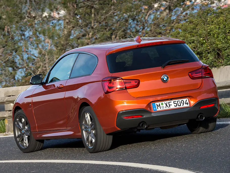 BMW M140i (2016) BMW M140i (2016)