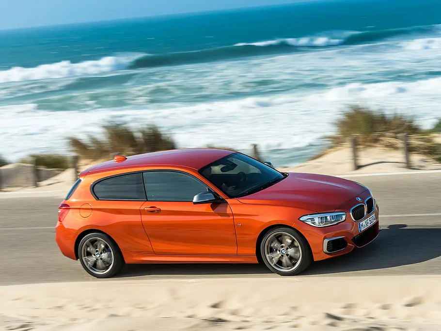 BMW M140i (2016) BMW M140i (2016)