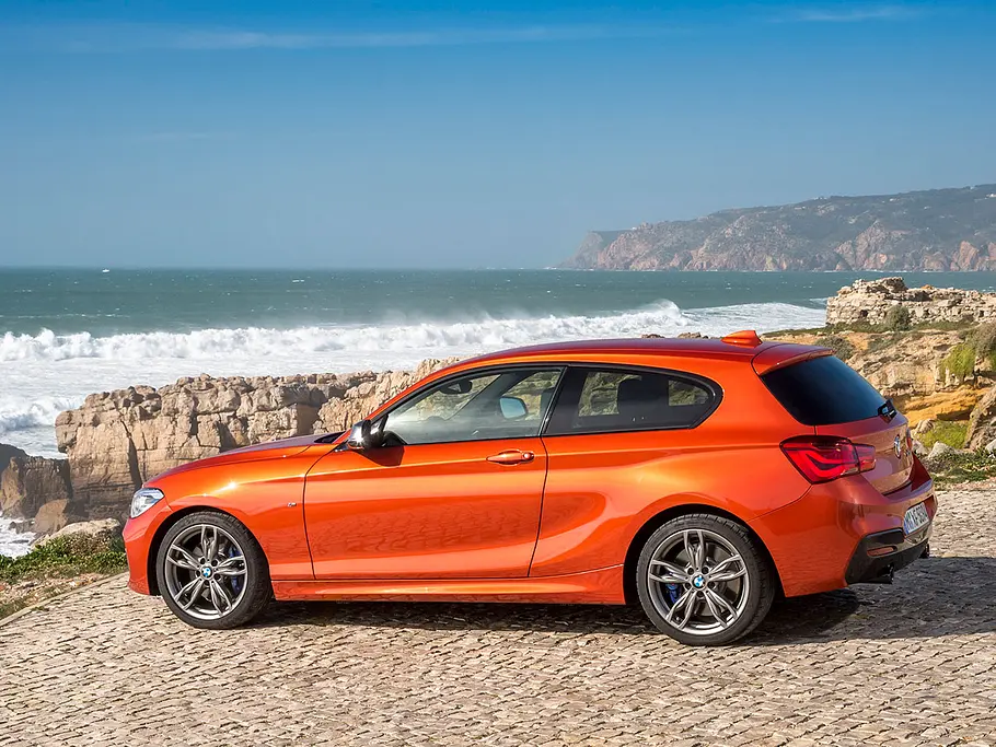 BMW M140i (2016) BMW M140i (2016)