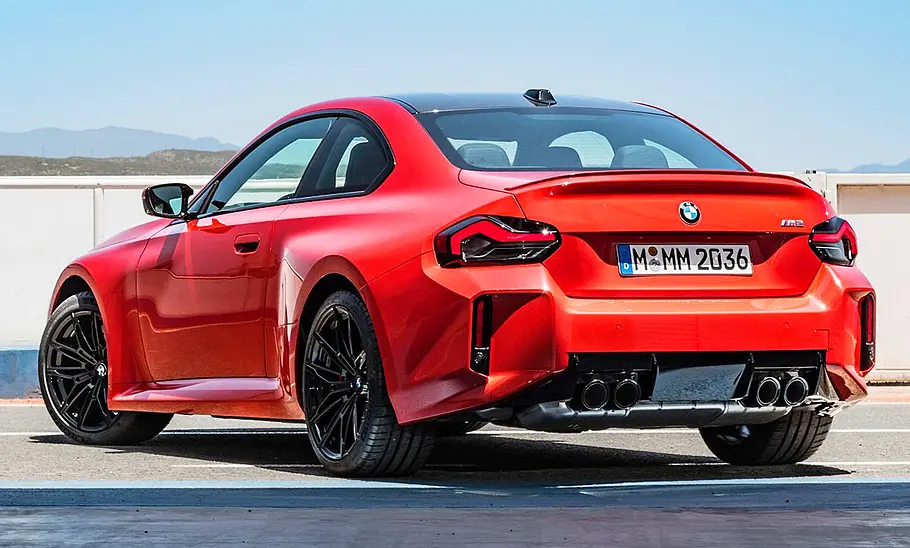 BMW M2 (2023) BMW M2 (2023)