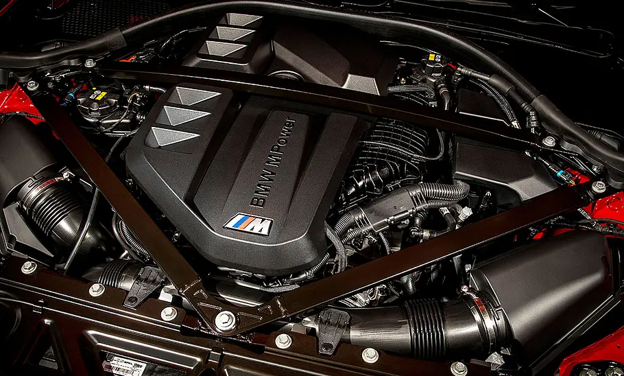 BMW M2 (2023) BMW M2 (2023)