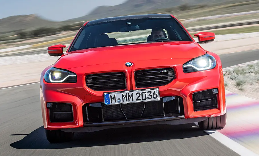 BMW M2 (2023) BMW M2 (2023)