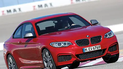 BMW M235i Coupe Einzeltest Bilder technische Daten