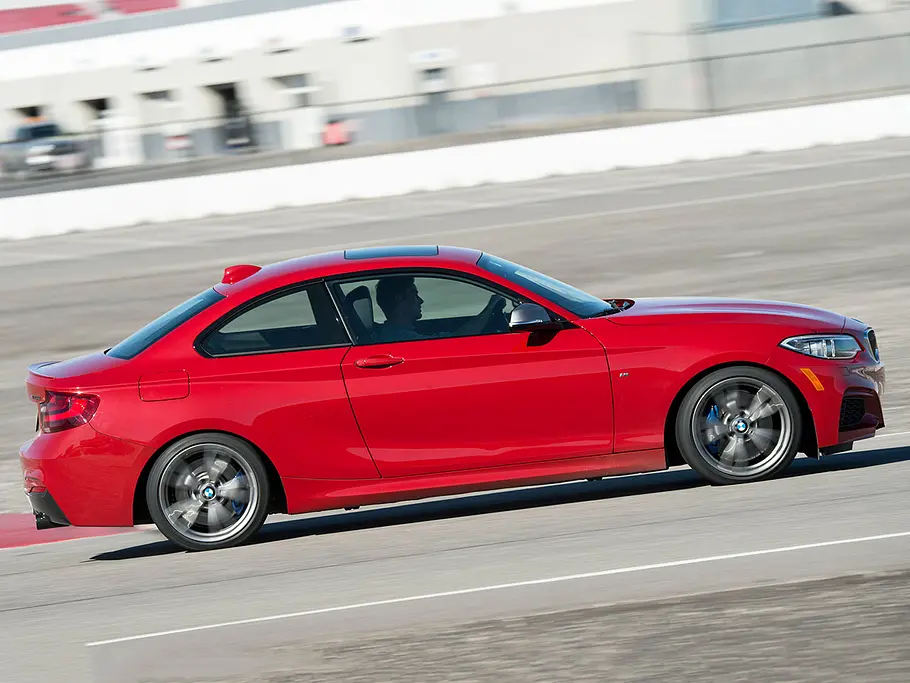 BMW M240i (2016)