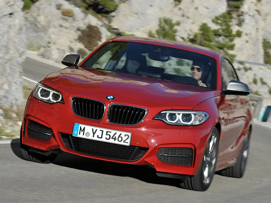 BMW M240i (2016)