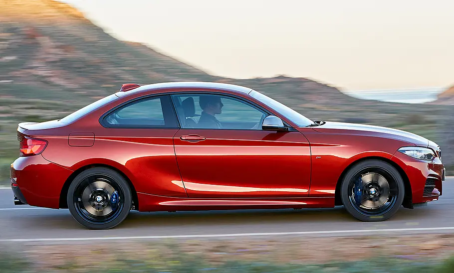 BMW M240i Facelift (2017) BMW M240i Facelift (2017)