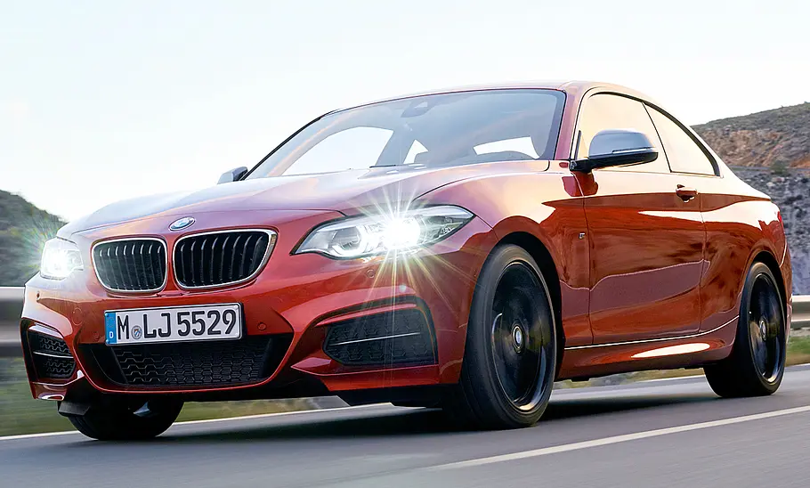 BMW M240i Facelift (2017) BMW M240i Facelift (2017)