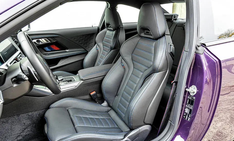BMW M240i xDrive BMW M240i xDrive