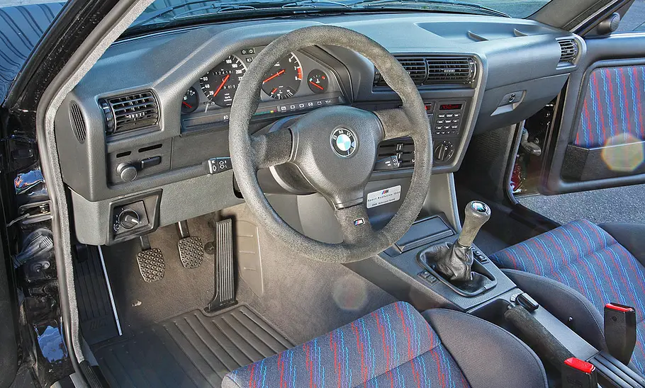 BMW M3 Sport Evolution Das Cockpit des BMW M3 Sport Evolution.