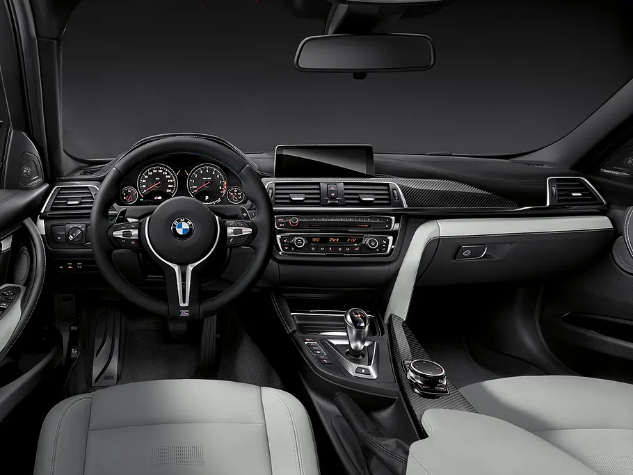 BMW 3er Facelift 2015 340i 318i Dreizylinder Modellpflege