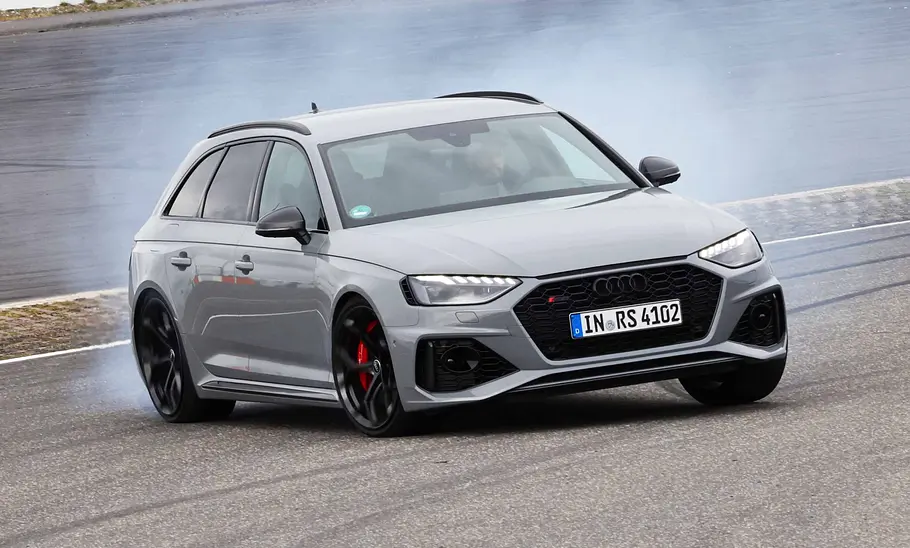 Audi RS 4 Avant