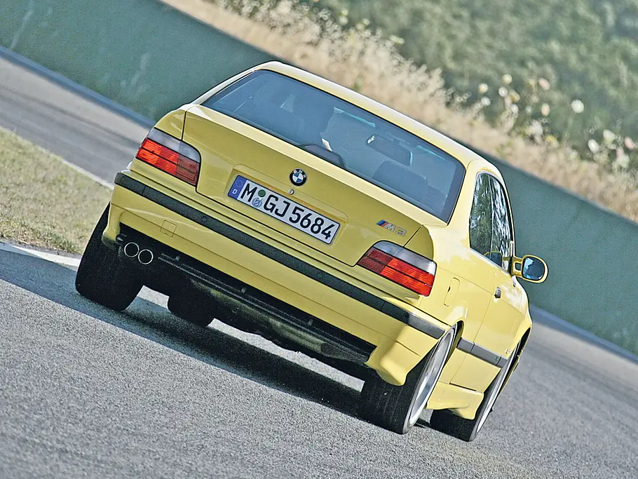 BMW M3 (E36) BMW M3 (E36)