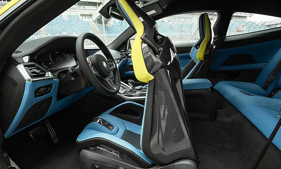 BMW M4 (2021) BMW M4 (2021)