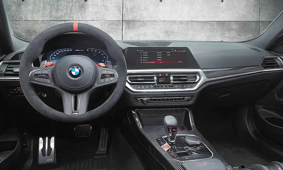 BMW M4 CSL (2022) BMW M4 CSL (2022)