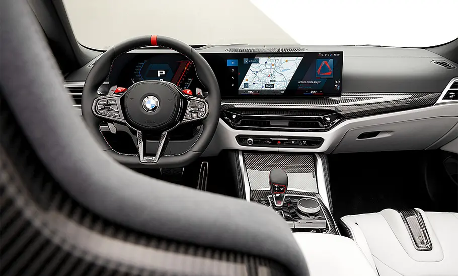 Das Cockpit des BMW M4 Cabrio Facelift (2024).