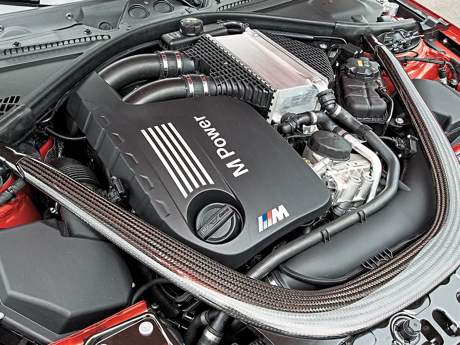 Vergleich: Sportcoupes - BMW M4 BMW M4 Vergleich Bilder technische Daten Motor