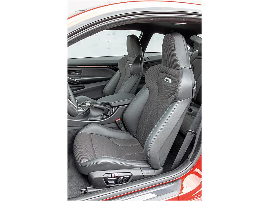 Vergleich: Sportcoupes - BMW M4 BMW M4 Vergleich Bilder technische Daten Sitze