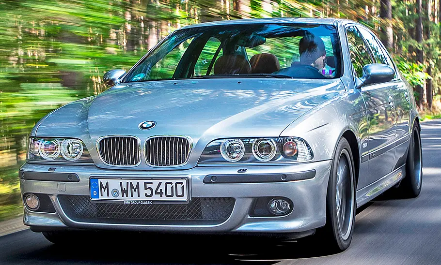 BMW M5 (E39)