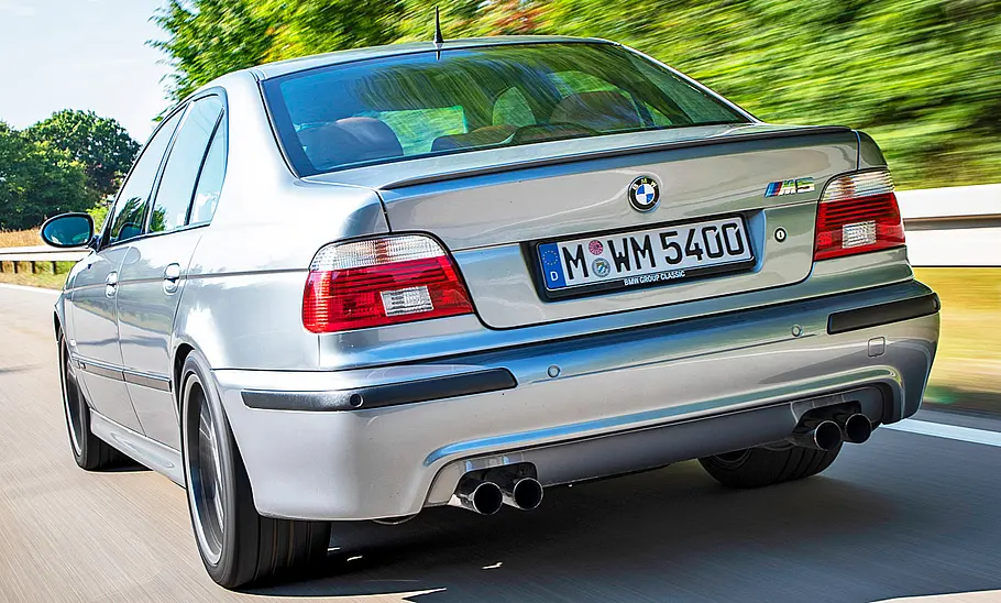 BMW M5 (E39)