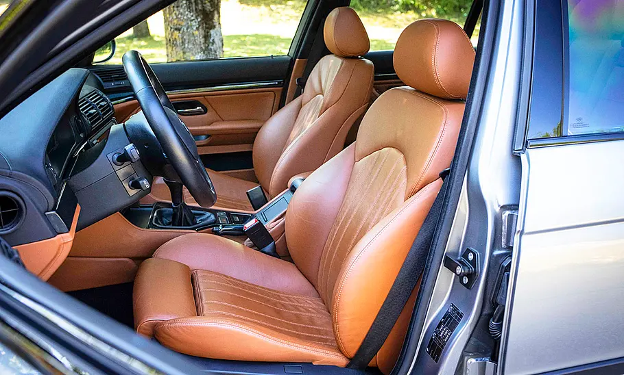 BMW M5 (E39)