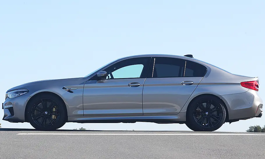 BMW M5 (F90) BMW M5 (F90)