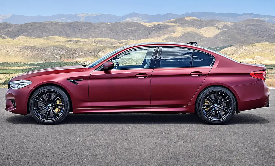 BMW M5 (2018)
