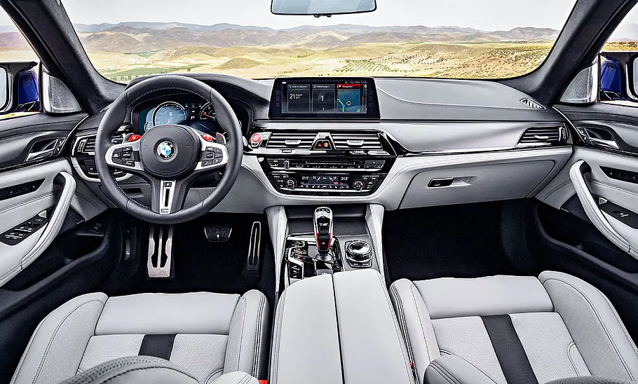 BMW M5 (2018)
